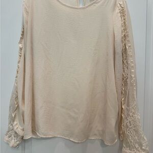 Who What Wear Lace-Sleeve Blouse in Soft Cream